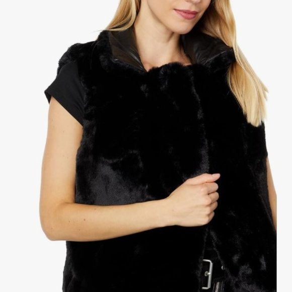 [BLANKNYC] Vegan Leather Moto Jacket With Removeable Faux Fur Vest - Picture 3 of 4